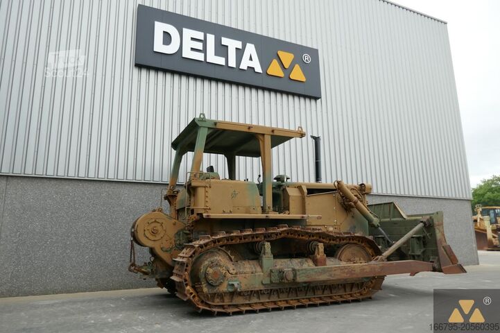 Puskutraktori Caterpillar D7F Ex-army
