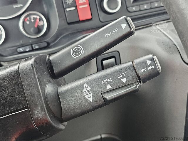 System łańcuchowy M.A.N. 41.360 TGS 8X4