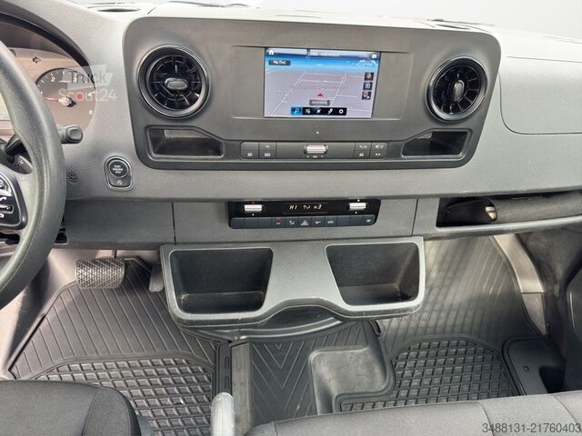 Pick-up furgons Mercedes-Benz SPRINTER 315 PRITSCHE AUTOM AHK LED KLIMA MBUX
