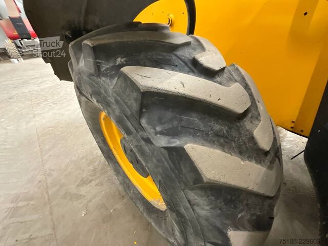 Teleskopik yükleyici JCB 540-170