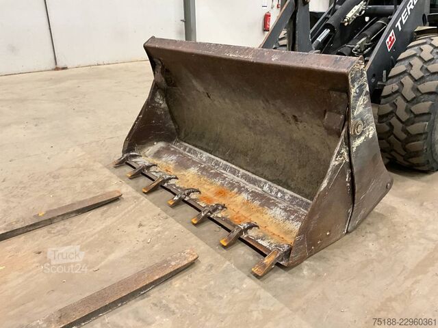 Nakladalnik Terex TL 80