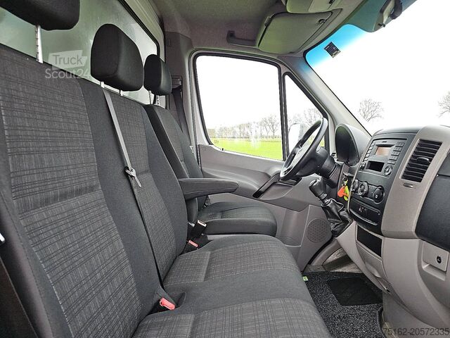 Bakwagen MERCEDES-BENZ SPRINTER 516