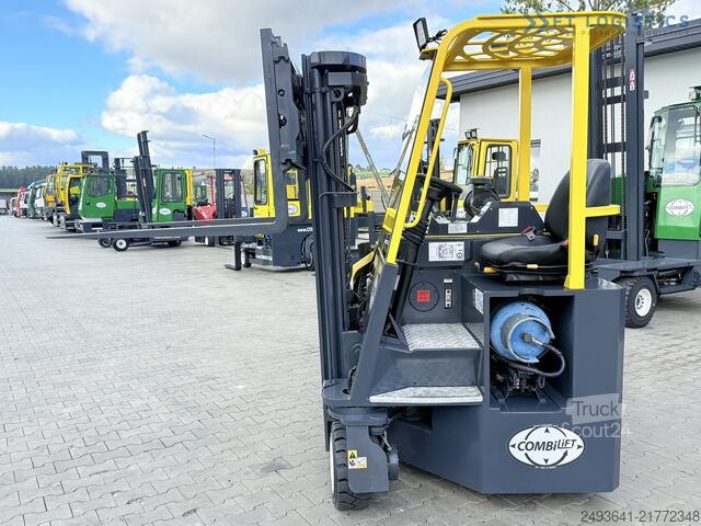 Stivuitor cu patru direcții Combilift C3000CB GAS TRIPLEX 4900 POSITIONER TOP1