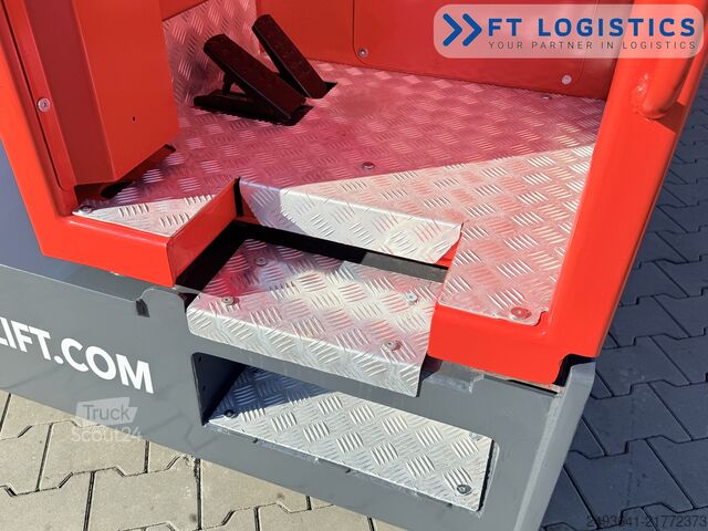 Stivuitor cu patru direcții Combilift C3000GST GAS TRIPLEX 8300 FREE LIFT TOP1