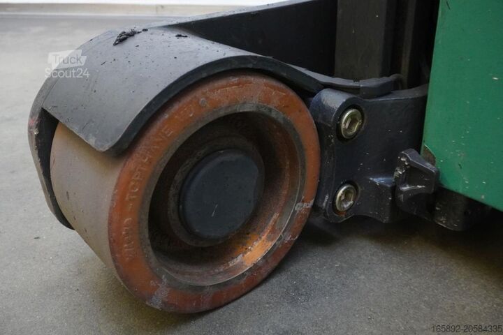 Chariot à mât rétractable Linde R 16 X 116