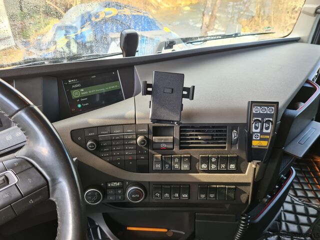 Koksnes pārvadāšanas automašīna Volvo 540