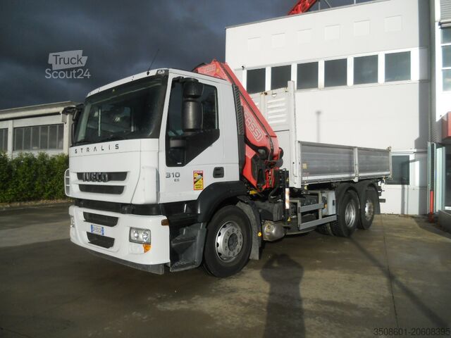Grúa montada sobre camión + volquete Iveco Stralis AD260S310