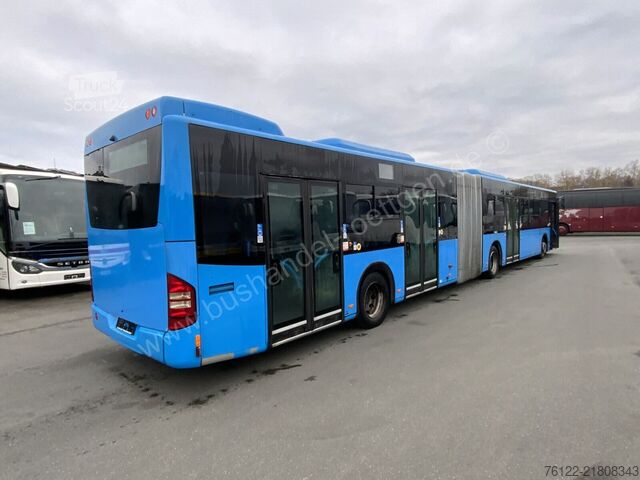 Zglobni autobus Mercedes-Benz Conecto G