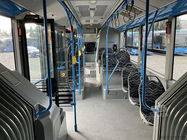 Kĺbový autobus Mercedes-Benz Conecto G
