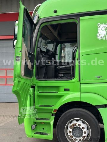 Těžkotonážní nákladní vůz MERCEDES-BENZ Actros 2548  6x2 BLS Retarder Liftachse ACC LDW