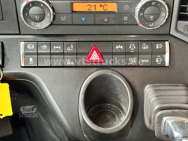 Těžkotonážní nákladní vůz MERCEDES-BENZ Actros 2548  6x2 BLS Retarder Liftachse ACC LDW