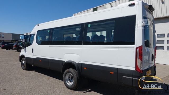 Turistbus IVECO NEU Daily 65C18 24 Sitze