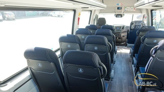 Turistbus IVECO NEU Daily 65C18 24 Sitze