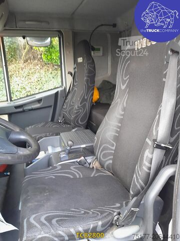 Glidende presenning Iveco EuroCargo 120e25 Euro 5 - ENGINE DAMAGE -