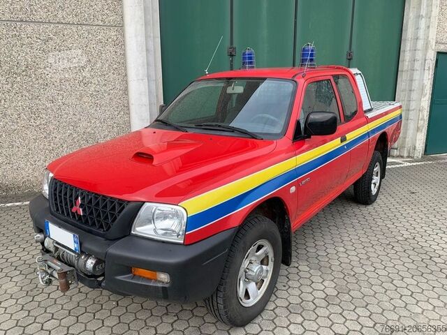 Pick-up Mitsubishi L200 2.5 tdi 4WD - 4 posti - Km 100.900