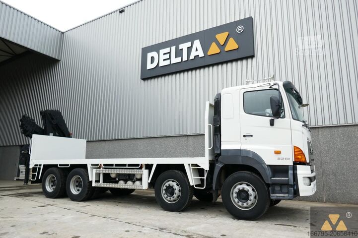 Grua Hino 700FY crane