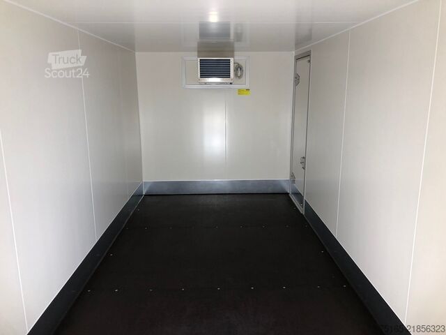 Chladiarenské prívesy a mraziarenské prívesy UNSINN UKH 6C 3620 Seitentür+Treppe Kühlanhänger