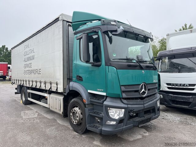 Flatbed truck with tarp Mercedes-Benz Antos 1827, Euro 6, Schiebeplanen-LKW