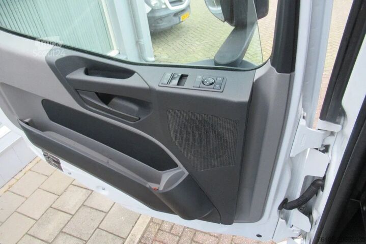 Valise Mercedes-Benz Actros 1832 1832 LL 4x2