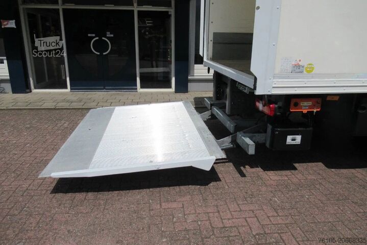 Valise Mercedes-Benz Actros 1832 1832 LL 4x2