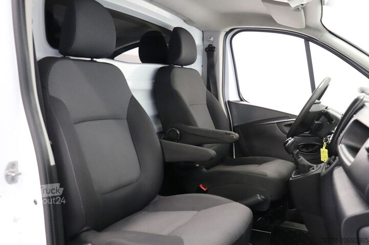 Delivery van Renault Trafic 1.6 dCi EURO 6 - Airco - Cruise - PDC - ...