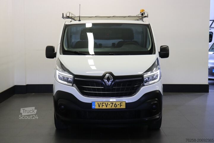 Delivery van Renault Trafic 1.6 dCi EURO 6 - Airco - Cruise - PDC - ...