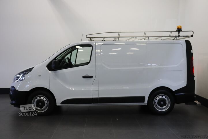 Delivery van Renault Trafic 1.6 dCi EURO 6 - Airco - Cruise - PDC - ...