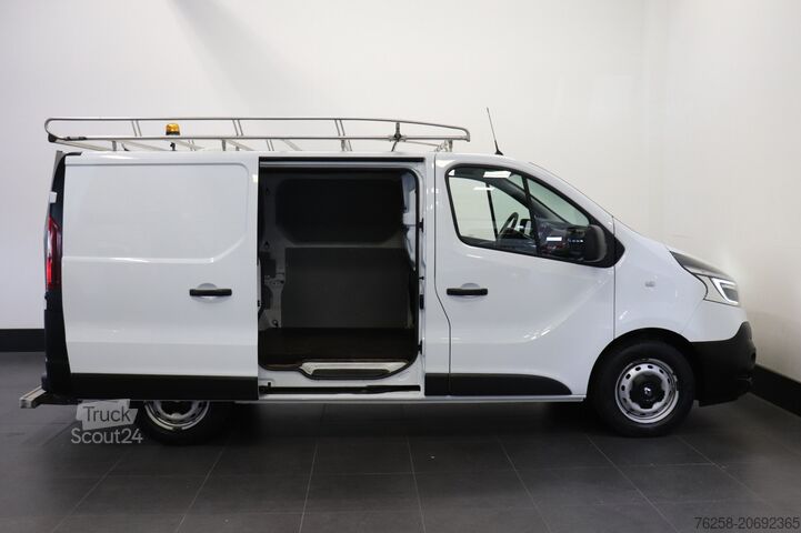 Delivery van Renault Trafic 1.6 dCi EURO 6 - Airco - Cruise - PDC - ...