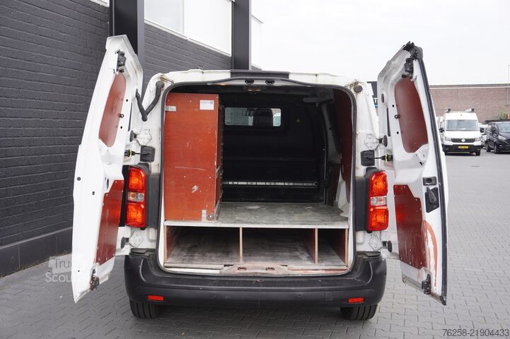 Bestelwagen Peugeot Expert 1.5 BlueHDI L2 EURO 6 - Airco - Navi - C...