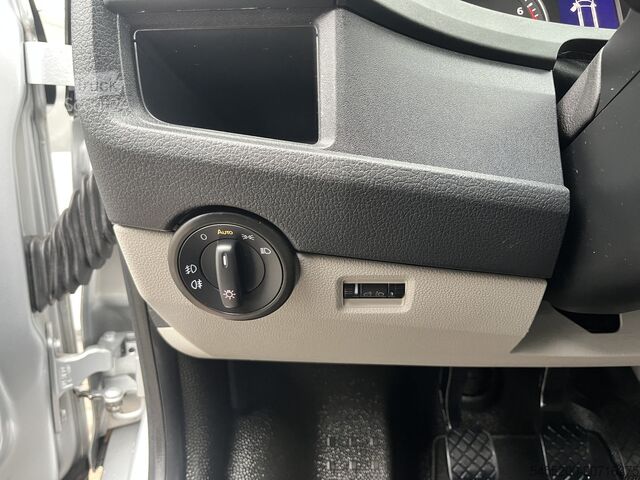 High-roof van Volkswagen Transporter 2.0 TSI L2H1 Trendline Benzine /CNG...