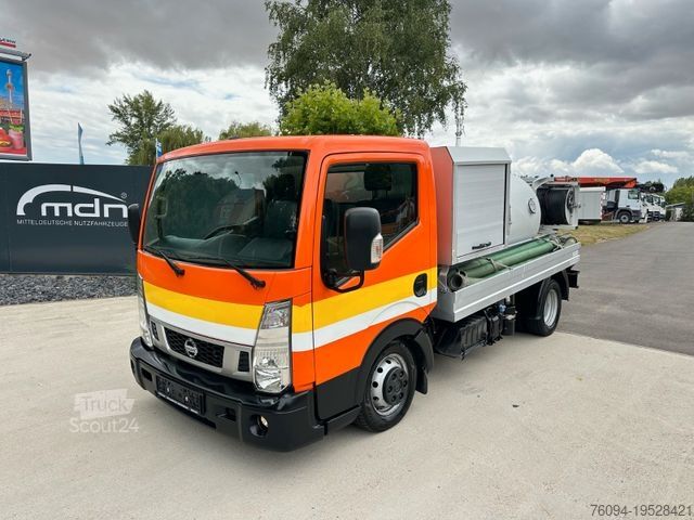 Saugwagen NISSAN NT 400 Kaiser Saug /Druck Kombispüler
