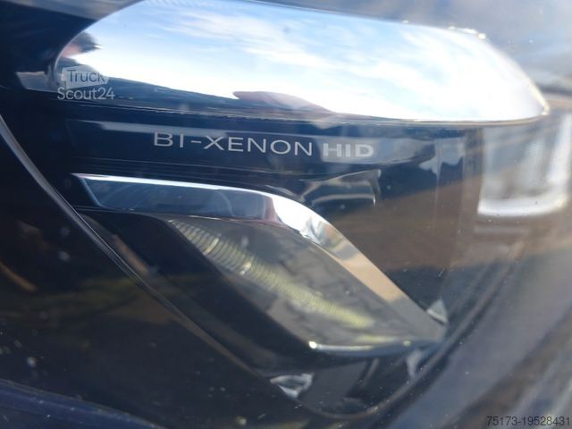 Umpikorja-auto FORD Transit Custom 320 L2H1 Sport Aut. Navi