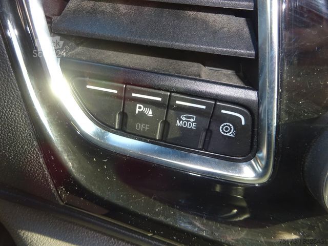 Umpikorja-auto FORD Transit Custom 320 L2H1 Sport Aut. Navi