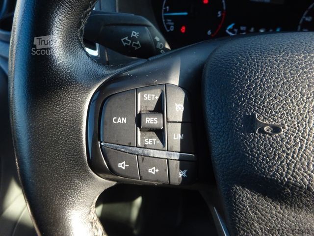 Umpikorja-auto FORD Transit Custom 320 L2H1 Sport Aut. Navi