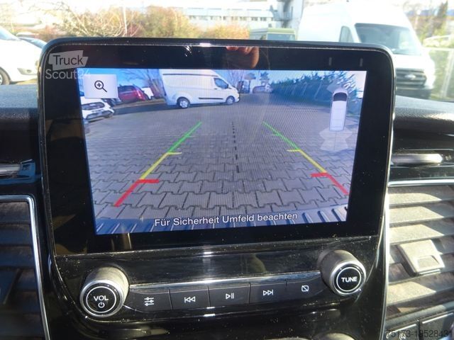 Umpikorja-auto FORD Transit Custom 320 L2H1 Sport Aut. Navi