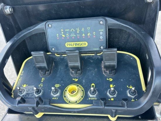 Working platform truck IVECO DAILY 35S14, HUBARBEITSBĂĽHNE PALFINGER P200TXE