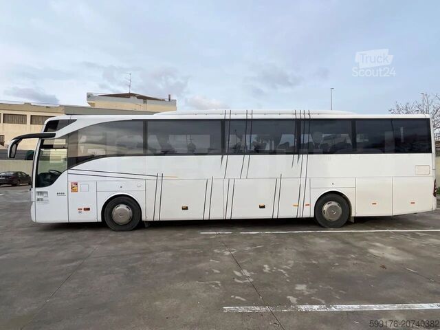 Туристически автомобил Mercedes-Benz Tourismo