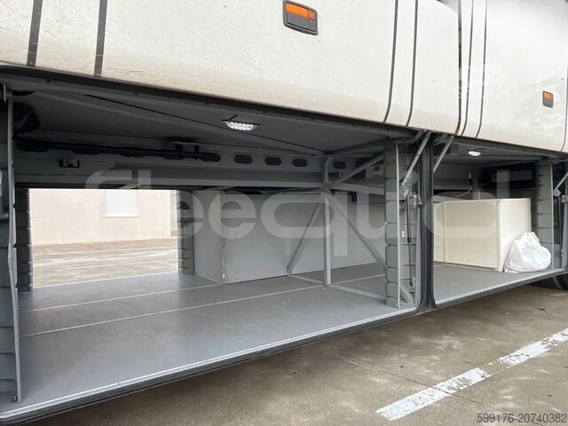 Туристически автомобил Mercedes-Benz Tourismo