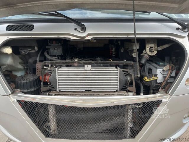 Автомобил за превоз на пътници IVECO Cacciamali