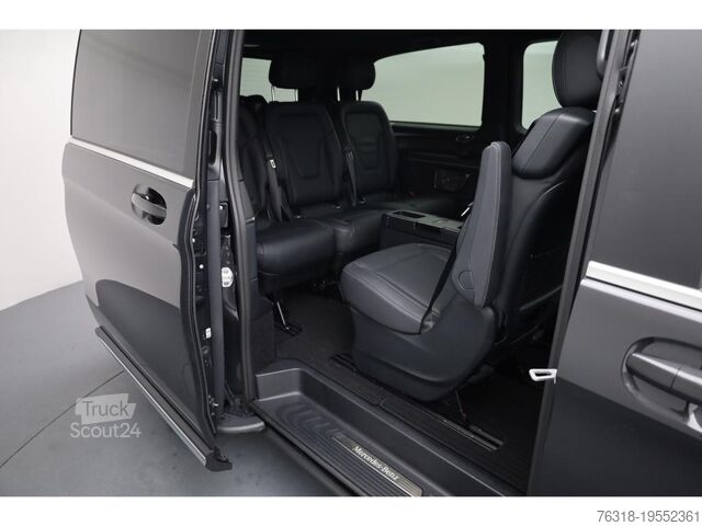 Minibus Mercedes-Benz V 220 d Avantg AMG Pano AHK Leder Multib Distr