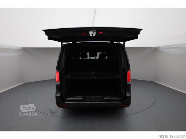 Minibus Mercedes-Benz V 220 d Avantg AMG Pano AHK Leder Multib Distr
