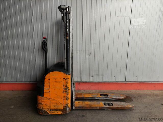 Palettenstapler Still EGV16
