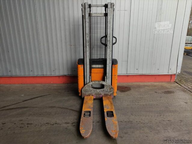 Palettenstapler Still EGV16