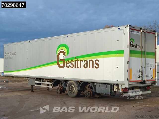 Pārvietojamā grīda Kraker CF-Z Lifting Axle 90m3