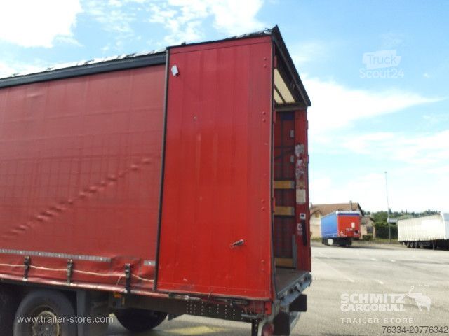 Semi-reboque aberto com lona Schmitz Cargobull Semitrailer Curtainsider Standard