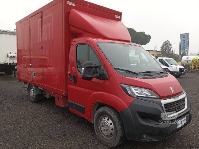 Furgone chiuso Peugeot Boxer 435