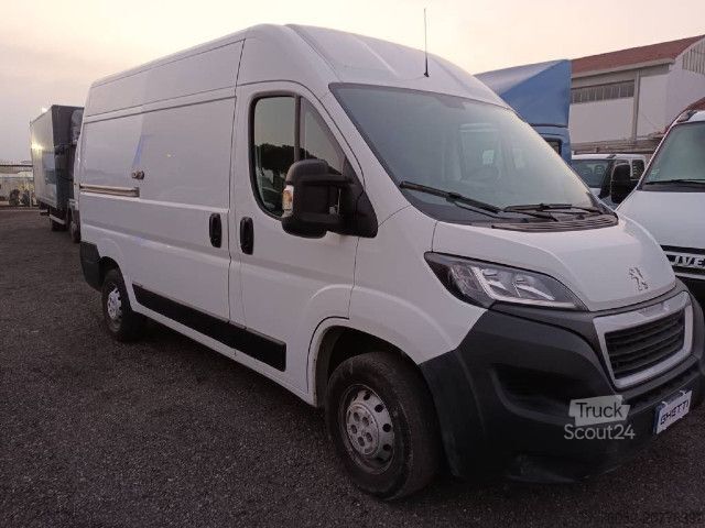 Panel van Peugeot Boxer 330
