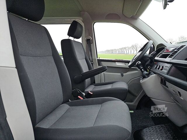 Keleivių vežimas VOLKSWAGEN TRANSPORTER 2.0 TDI L2H1 Combi 9p Airco!