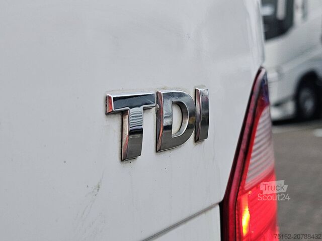 Keleivių vežimas VOLKSWAGEN TRANSPORTER 2.0 TDI L2H1 Combi 9p Airco!