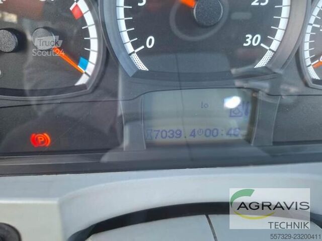 Tracteur Valtra T 214 D 1B8